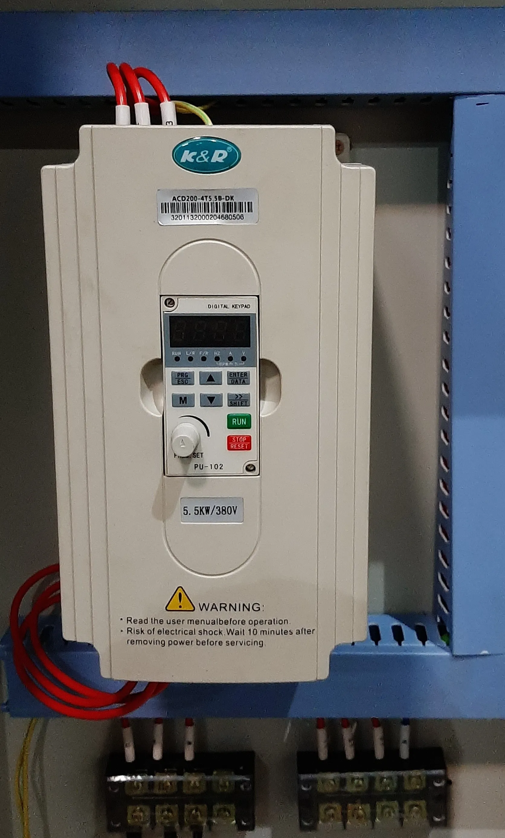 Фрезерный станок ЧПУ c ручной сменой инструмента KCT K1616H Фрезерный станок ЧПУ c ручной сменой инструмента KCT K1616H