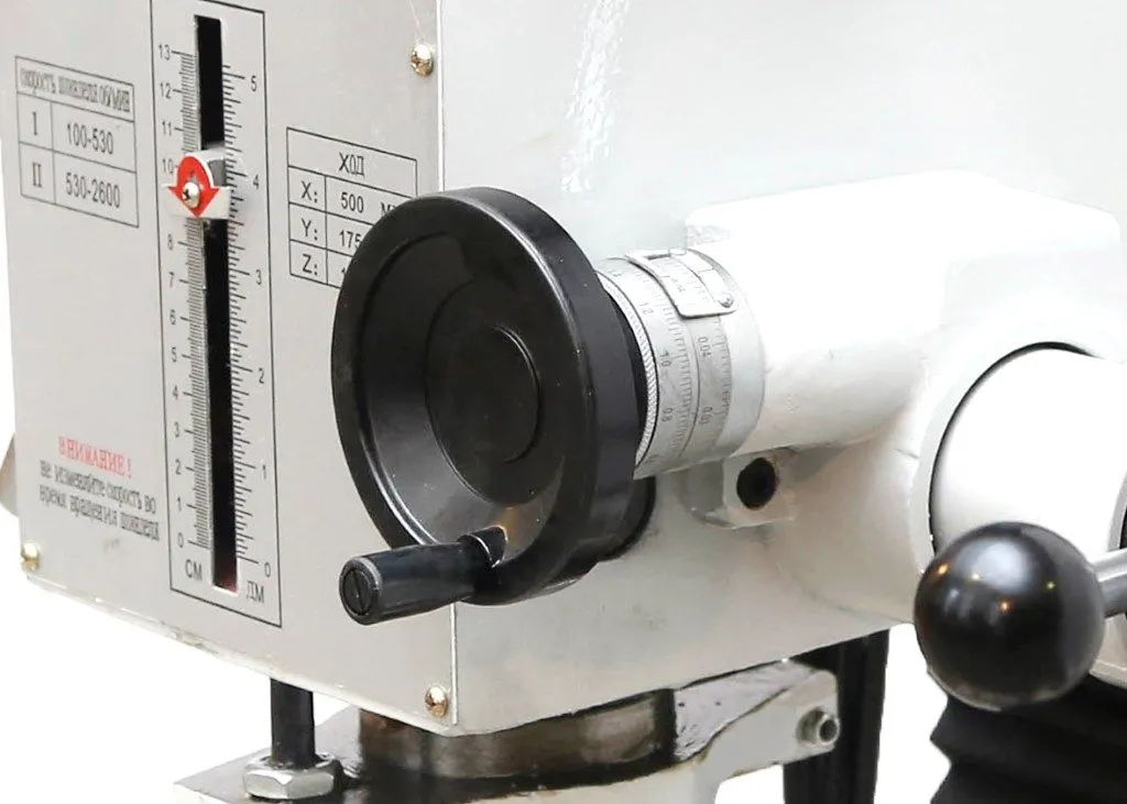 Фрезерный станок METAL MASTER MF-32V Фрезерный станок METAL MASTER MF-32V