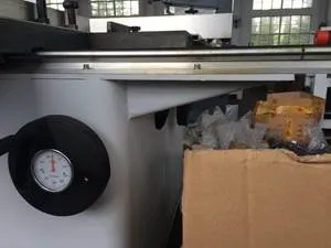 Круглопильный станок с торцовочной кареткой WoodTec C 75 NEW Круглопильный станок с торцовочной кареткой WoodTec C 75 NEW