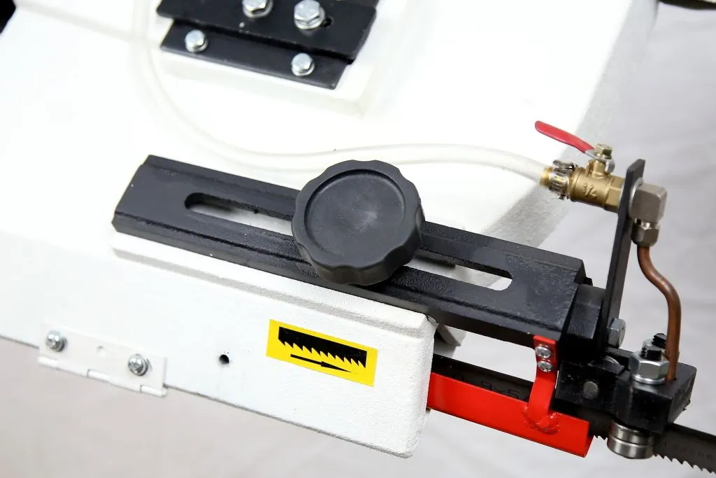 Ленточнопильный станок METAL MASTER BSM-712N B27 380V Ленточнопильный станок METAL MASTER BSM-712N B27 380V
