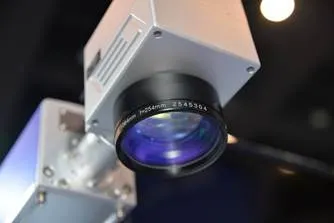 Оптоволоконный лазерный маркер MetalTec Mark 20W Оптоволоконный лазерный маркер MetalTec Mark 20W