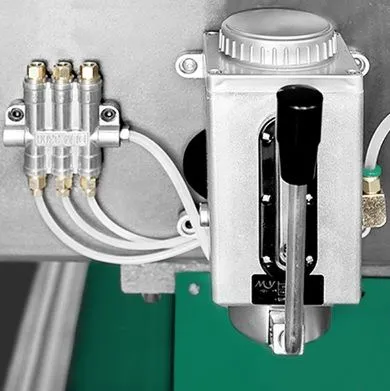 Фрезерный станок с ЧПУ Ruijie RJ 2040, 5.5 кВт водяное охлаждение Фрезерный станок с ЧПУ Ruijie RJ 2040, 5.5 кВт водяное охлаждение